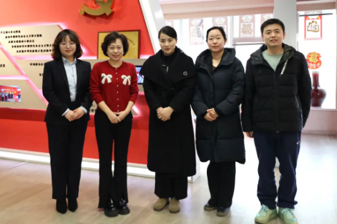 河?xùn)|區(qū)團(tuán)委領(lǐng)導(dǎo)走訪(fǎng)青志協(xié)副會(huì)長(zhǎng)單位永誠(chéng)世佳